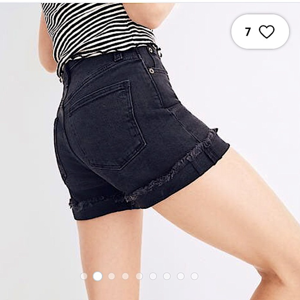 Madewell High-Rise Button Fly Jean Cut-Off Shorts in Black